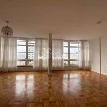 Apartamento em São Paulo, bairro Higienópolis