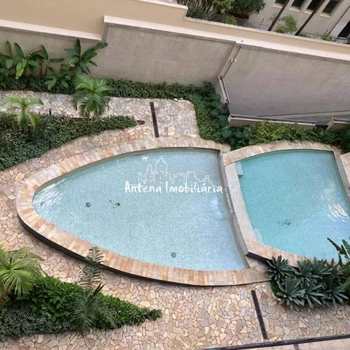 Apartamento em São Paulo, bairro Higienópolis