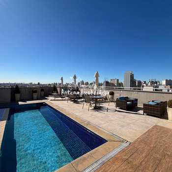 Apartamento em São Paulo, bairro Santa Cecília