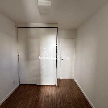 Apartamento em São Paulo, bairro Santa Cecília