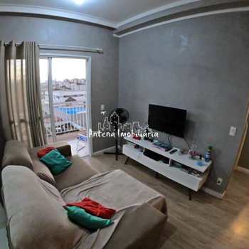 Apartamento em Mogi das Cruzes, bairro Mogi Moderno