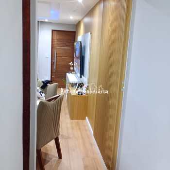 Sobrado de Condomínio em Ferraz de Vasconcelos, bairro Jardim Dayse