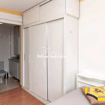 Apartamento em São Paulo, bairro Barra Funda