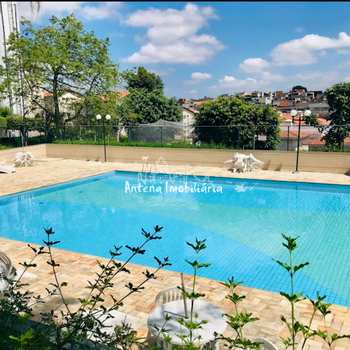 Apartamento em Ferraz de Vasconcelos, bairro Jardim São Miguel