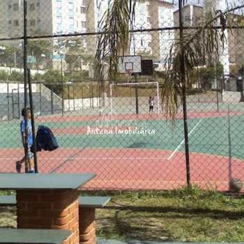 Apartamento em Ferraz de Vasconcelos, bairro Jardim São Miguel