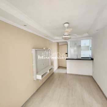 Apartamento em Ferraz de Vasconcelos, bairro Ferraz de Vasconcelos