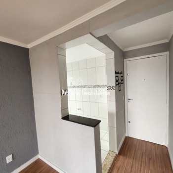 Apartamento em Ferraz de Vasconcelos, bairro Ferraz de Vasconcelos