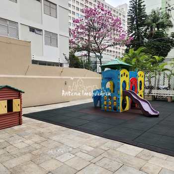 Apartamento em São Paulo, bairro Higienópolis