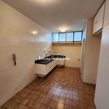 Apartamento em São Paulo, bairro Higienópolis