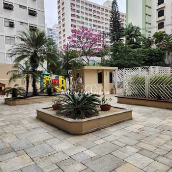 Apartamento em São Paulo, bairro Higienópolis