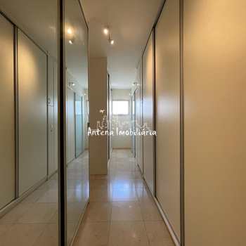 Apartamento em São Paulo, bairro Higienópolis