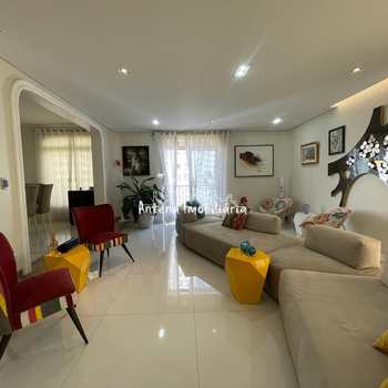 Apartamento em São Paulo, bairro Higienópolis