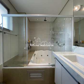 Apartamento em São Paulo, bairro Higienópolis