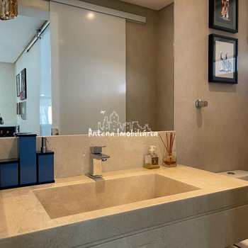 Apartamento em São Paulo, bairro Higienópolis