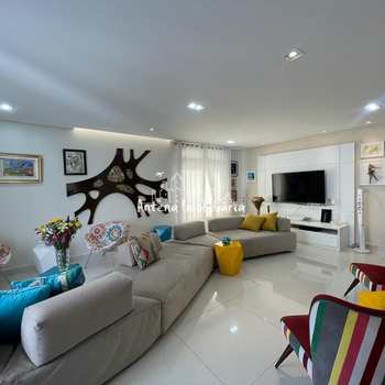 Apartamento em São Paulo, bairro Higienópolis