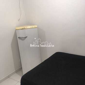 Kitnet em São Paulo, bairro Barra Funda