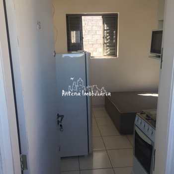 Kitnet em São Paulo, bairro Barra Funda