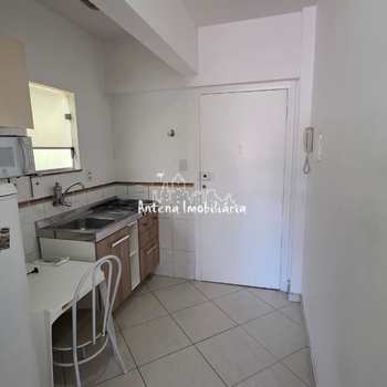 Kitnet em São Paulo, bairro Santa Cecília