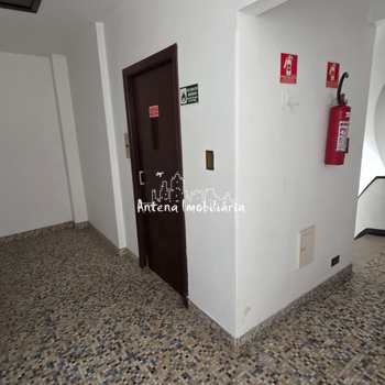 Kitnet em São Paulo, bairro Santa Cecília