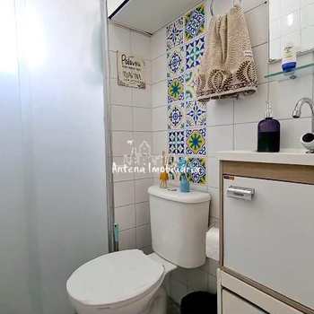 Apartamento em São Paulo, bairro Vila Guilhermina