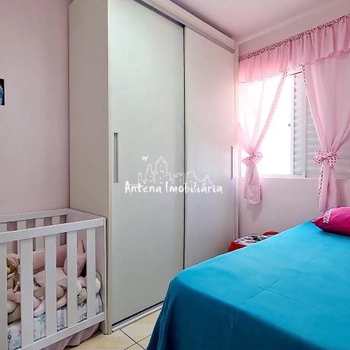 Apartamento em São Paulo, bairro Vila Guilhermina