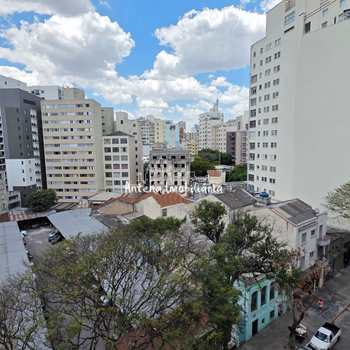 Apartamento em São Paulo, bairro Santa Cecília