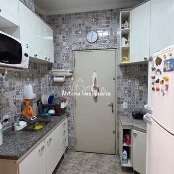 Apartamento em São Paulo, bairro Santa Cecília