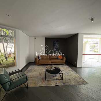 Apartamento em São Paulo, bairro Santa Cecília