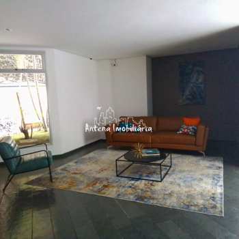 Apartamento em São Paulo, bairro Santa Cecília