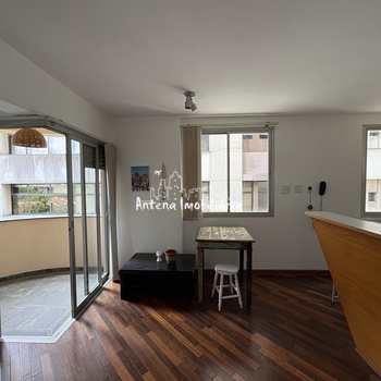 Apartamento em São Paulo, bairro Santa Cecília