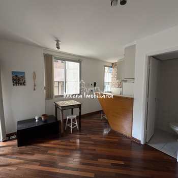 Apartamento em São Paulo, bairro Santa Cecília