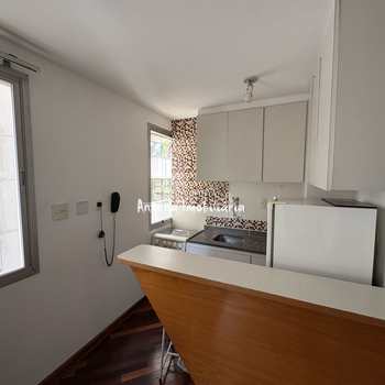 Apartamento em São Paulo, bairro Santa Cecília