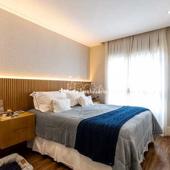 Apartamento em São Paulo, bairro Perdizes