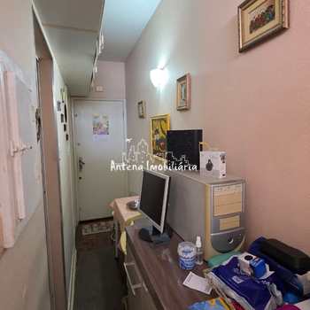 Kitnet em São Paulo, bairro República