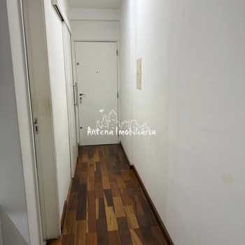 Kitnet em São Paulo, bairro Santa Cecília