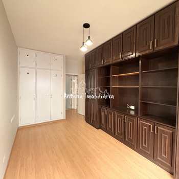 Apartamento em São Paulo, bairro Santa Cecília