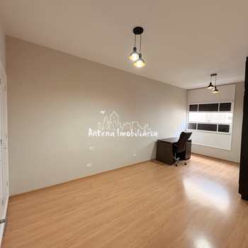 Apartamento em São Paulo, bairro Santa Cecília