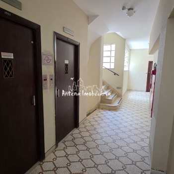 Apartamento em São Paulo, bairro Santa Cecília