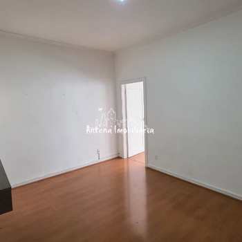 Apartamento em São Paulo, bairro Santa Cecília