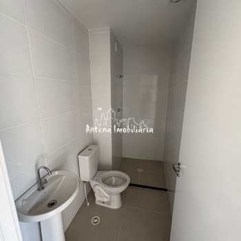 Apartamento em São Paulo, bairro Guaianazes