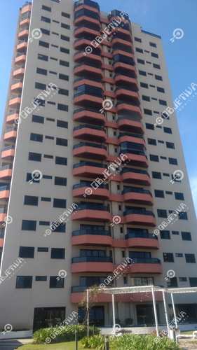 Apartamento, código 1159 em Suzano, bairro Centro