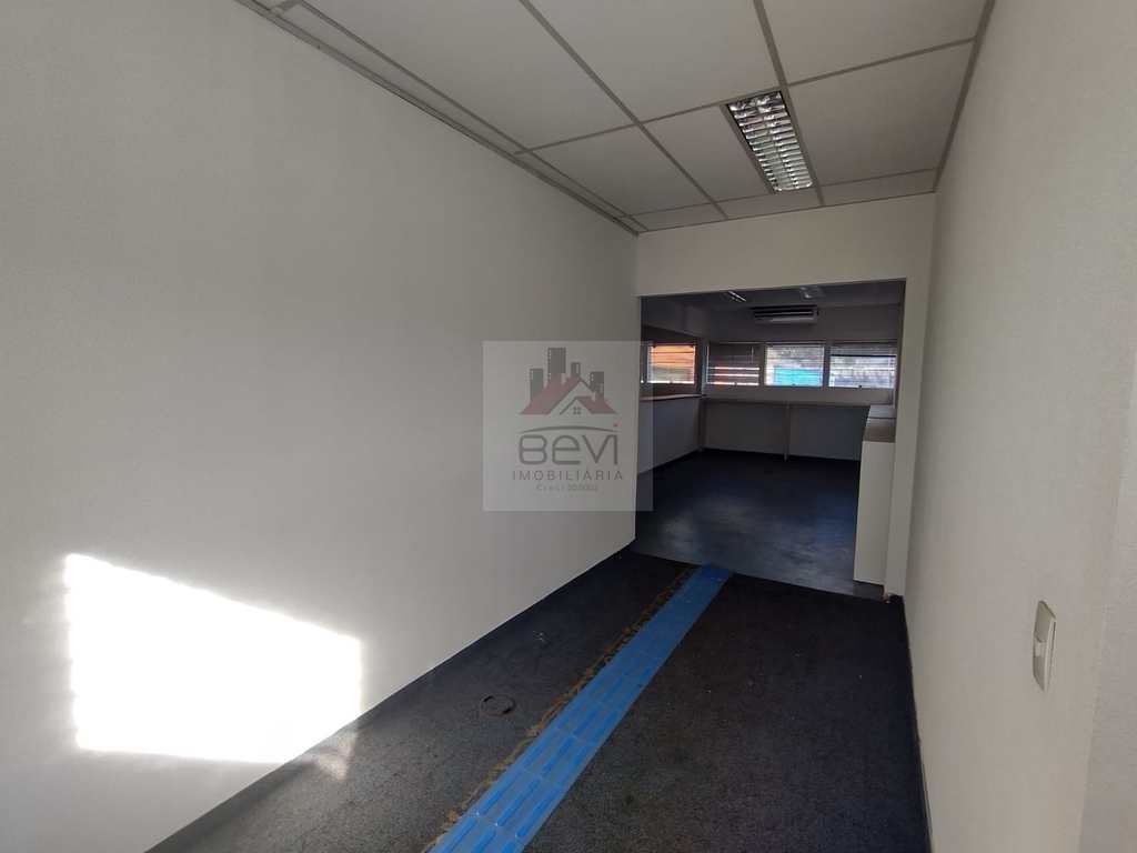 Prédio Comercial em Piracicaba, no bairro Centro