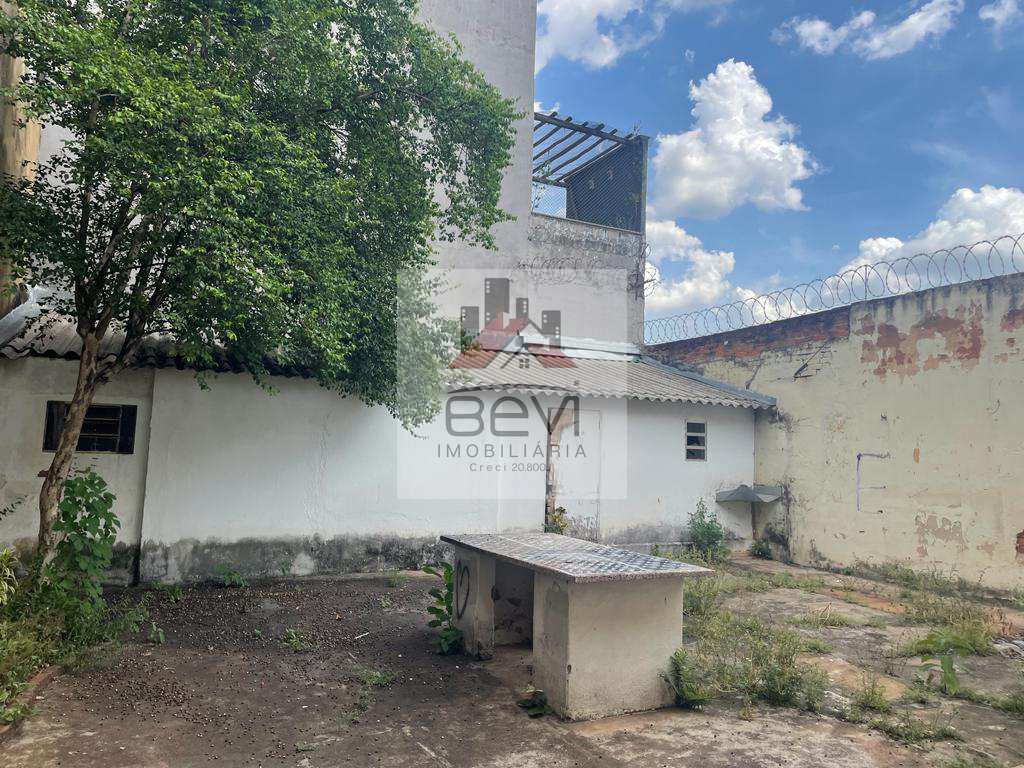Sobrado Comercial em Piracicaba, no bairro Centro
