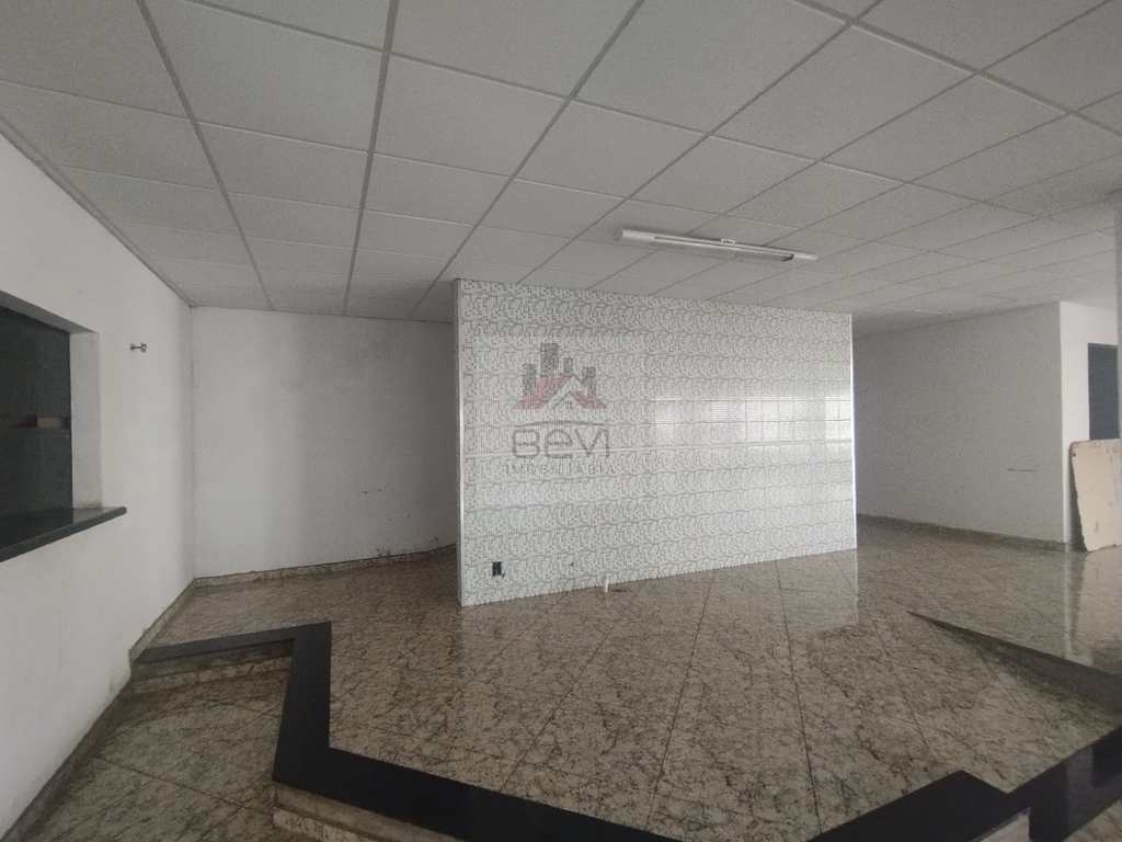 Prédio Comercial em Piracicaba, no bairro Nova Piracicaba