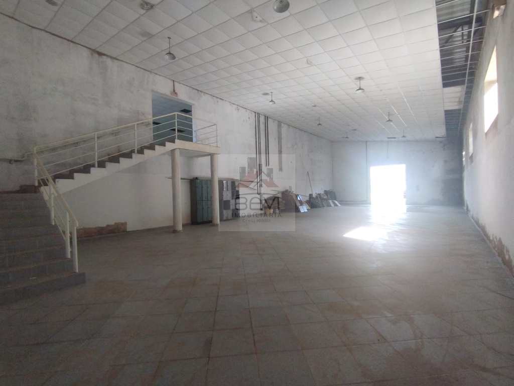 Prédio Comercial em Piracicaba, no bairro Nova Piracicaba