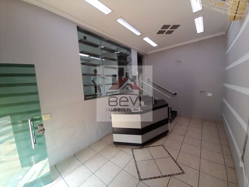 Casa Comercial em Piracicaba, no bairro Alto
