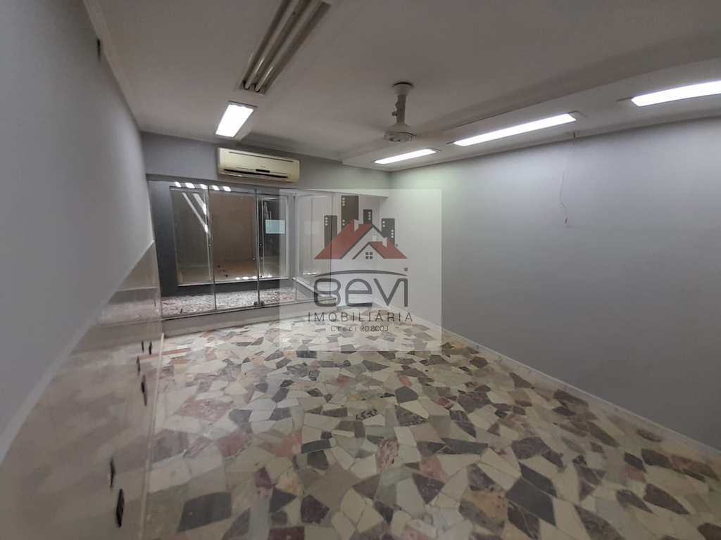 Casa Comercial em Piracicaba, no bairro Alto
