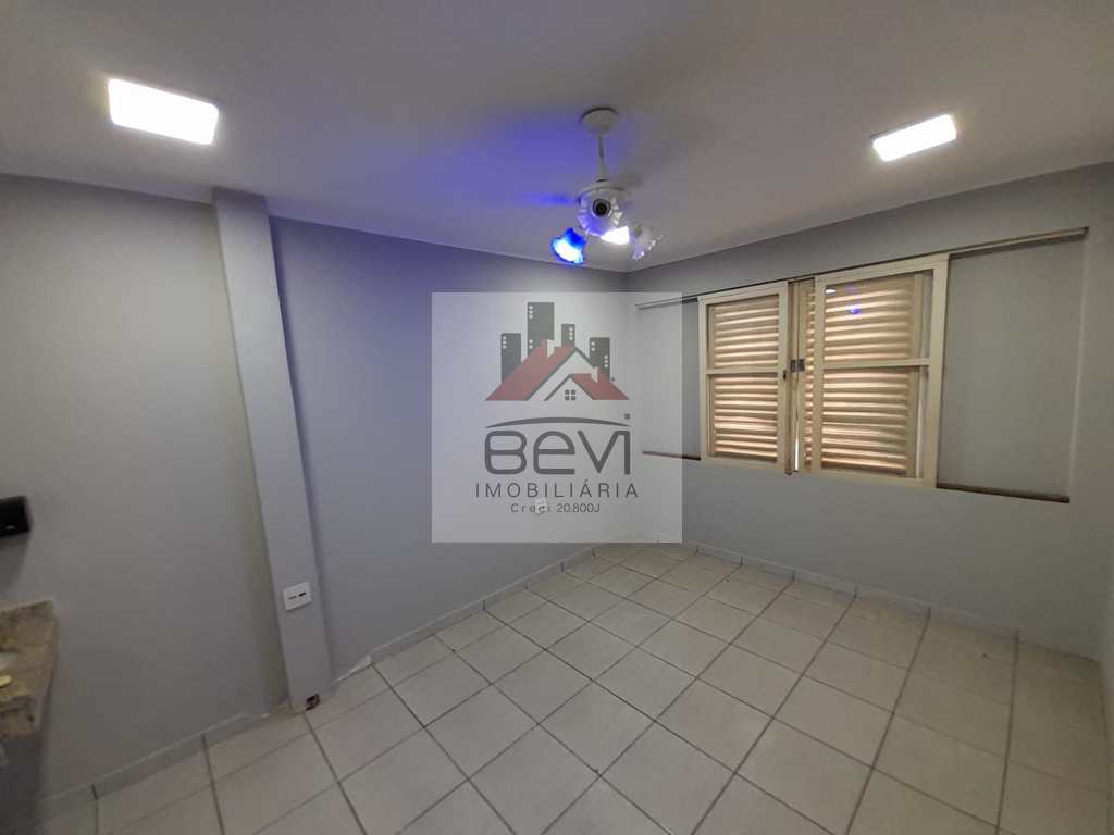 Casa Comercial em Piracicaba, no bairro Alto