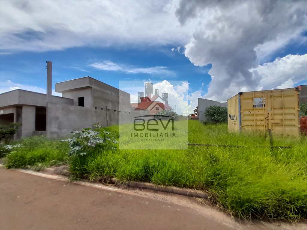 Terreno em Piracicaba, no bairro Garças