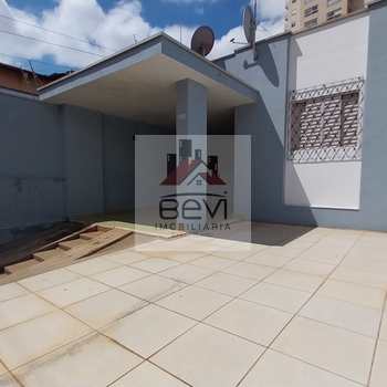 Casa em Piracicaba, bairro Nova América
